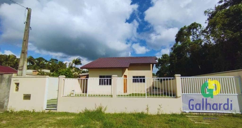 Casa com 3 dormitórios sendo 1 Suíte à venda, 80,57 m² por R$ 480.000 - São Jose - Itapoá/SC
