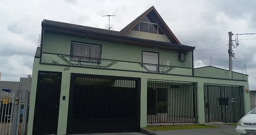 Casa com 5 quartos à venda na Rua Eugênio Rodrigues, Pineville, Pinhais