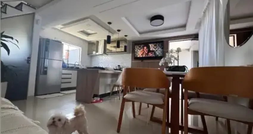 Hernaski administradora de imóveis vende se excelente sobrado em Pinhais