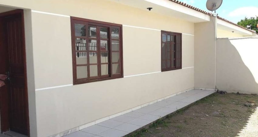 Casa com 2 quartos para alugar na Rua Atevide Miranda, 169, Guatupê, São José dos Pinhais