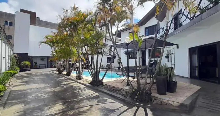 Casa com 4 quartos à venda na Tenente Luiz de Oliveira Quadros, 518, Boneca do Iguaçu, São José dos Pinhais