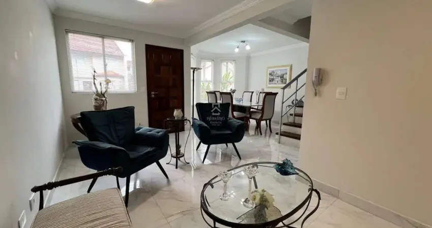 Casa com 3 quartos à venda na Rua Doutor Claudino dos Santos, 600, Centro, São José dos Pinhais