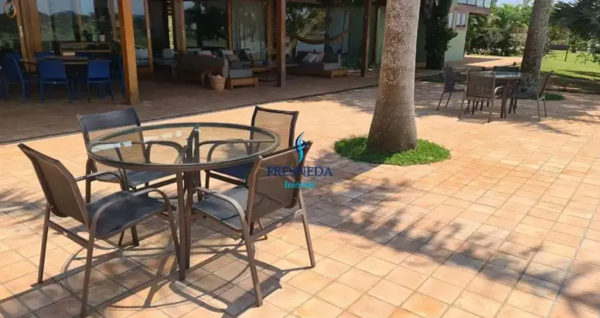 Casa (casa padrão) para venda, 6 suite(s), 6 vaga(s), 1096 m²