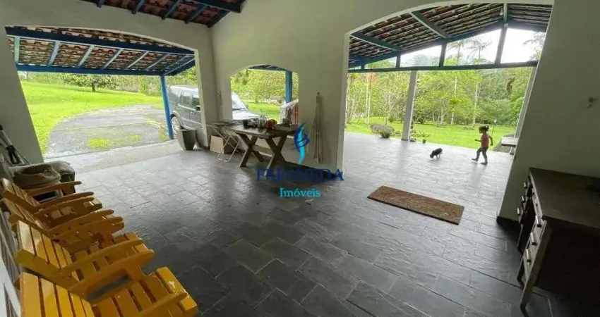 Chácara / sítio com 4 quartos à venda no Santa Rita do Ribeira, Miracatu