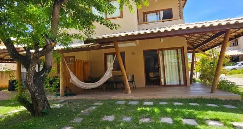 Casa duplex 2/4 sendo uma suite , porteira fechada 780.000,00