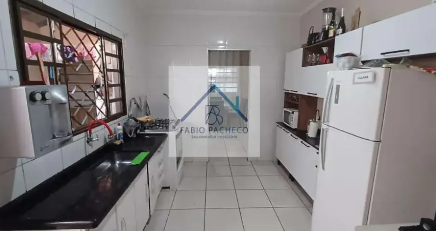 Casa para Venda em Ribeirão Preto, Jardim Helena, 3 dormitórios, 1 banheiro, 2 vagas