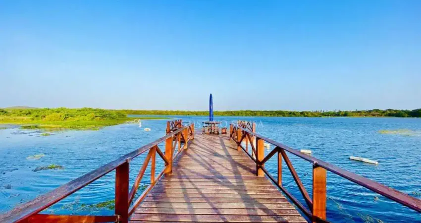 Lagoa do Catu  com 4 dormitórios à venda, 350 m² por R$ 3.500.000 - Centro - Aquiraz/CE