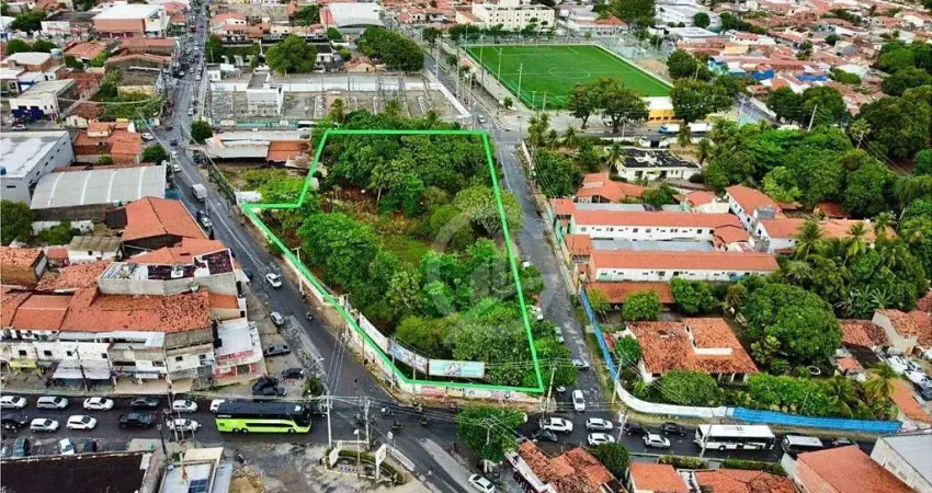 Terreno à venda, 5713 m² por R$ 12.000.000,00 - Messejana - Fortaleza/CE