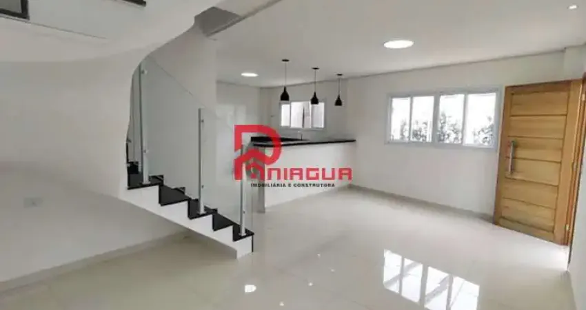 Sobrado com 3 quartos, guilhermina, praia grande - r$ 620 mil, cod: 4054