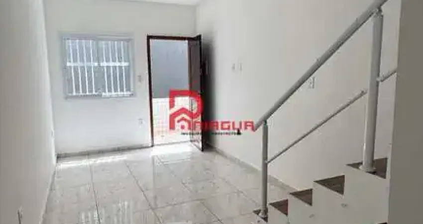 Sobrado de condomínio com 2 quartos, guilhermina, praia grande, cod: 8204
