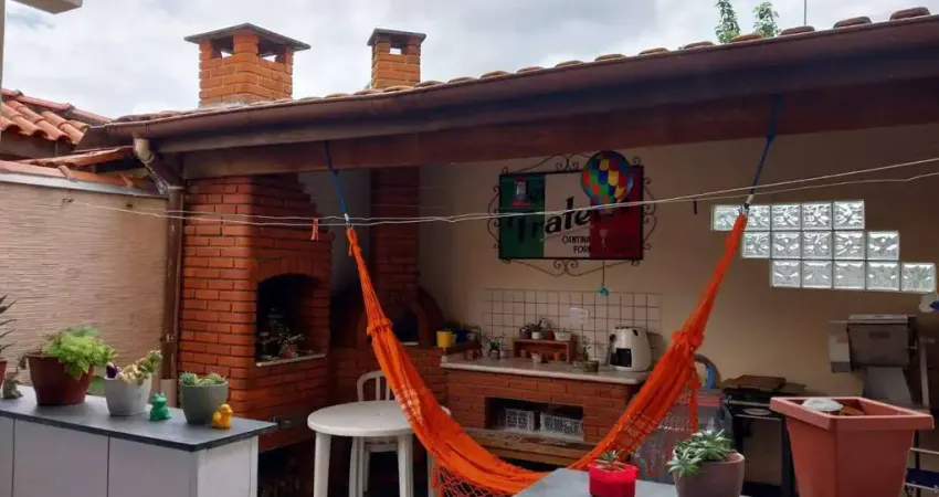 Casa com 3 quartos à venda no Jardim Maria Tereza, Barueri 