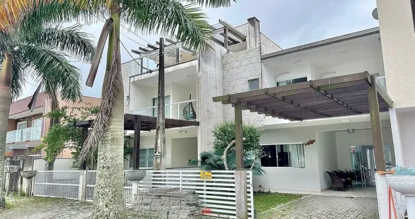 Casa com 3 quartos à venda na Praça de Embarque, 92, Praia de Leste, Pontal do Paraná