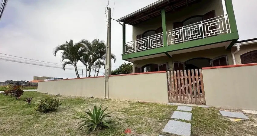 Sobrado com 03 quartos a venda em Matinhos