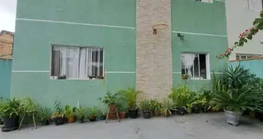 Casa com 2 quartos à venda na Rua Francisco Bucarelli, 135, Parque Guaianazes, São Paulo