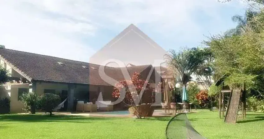 BARRA DA TIJUCA  - LINDA CASA 4 SUÍTES , TERRENO 1700M² , ÁREA CONSTRUIDA 530M²....