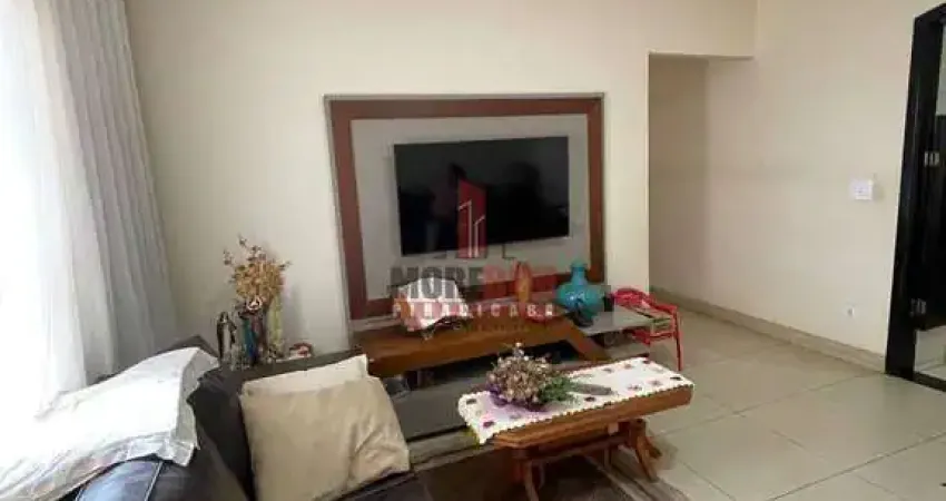 Oportunidade Única! Casa de Esquina com Potencial Comercial