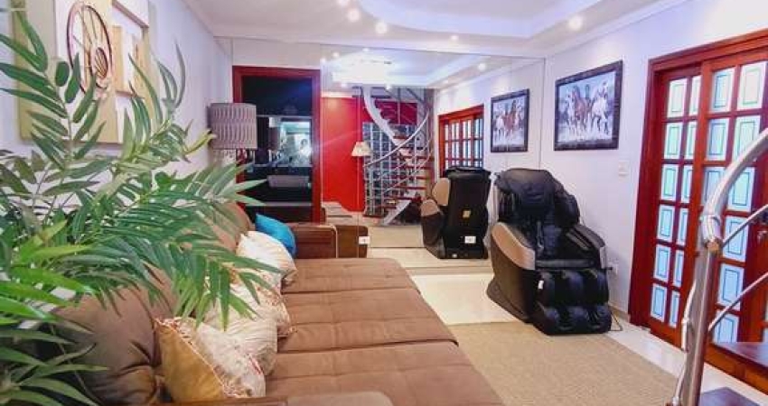 Sobrado à Venda com 4 quartos, 4 banheiros, 3 vagas e 276m² por R$ 620.000