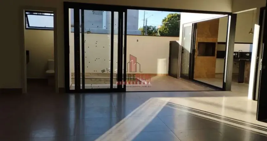 Casa de Condomínio à Venda com 3 suítes, 4 banheiros, 160 m²
