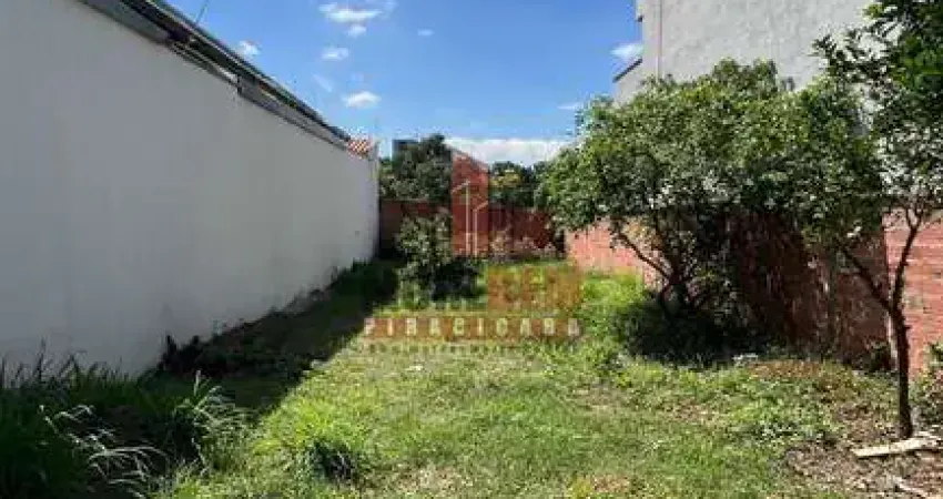Excelente Terreno Plano e Todo Murado a Venda no Parque Conceição  com 175m²