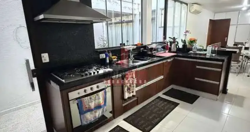Casa com 3 quartos à venda no Centro, Piracicaba 