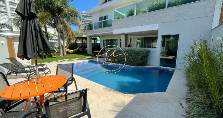 Casa de alto padrão na barra da tijuca - 5 quartos, 4 suítes, 490m², piscina e churrasqueira - condomínio blue houses