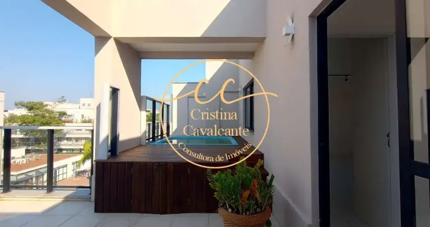 Sofisticato: Cobertura Duplex de 3 Quartos no Recreio dos Bandeirantes-RJ com Piscina e Churrasqueira