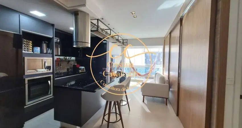 Union Suítes: Apartamento à Venda na Barra Olímpica - 2 Quartos, 1 Suíte, 2 Salas, 2 Banheiros, 1 Vaga - 77m²