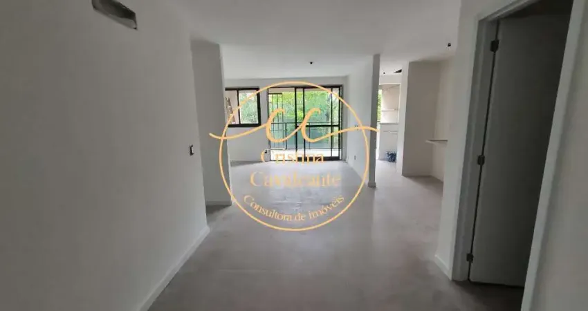 Barra da Tijuca-RJ: Apartamento à Venda com 2 Quartos, 1 Suíte, 77,86m² e Varanda Gourmet