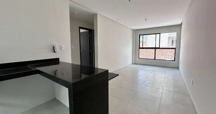Apartamento novo no Bessa, a 850 metros da beira mar!!!