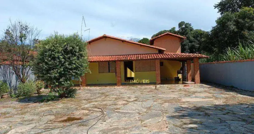 Casa com 3 quartos à venda na Rua Guilhermina Pereira de Souza, 1180, Lapinha, Lagoa Santa