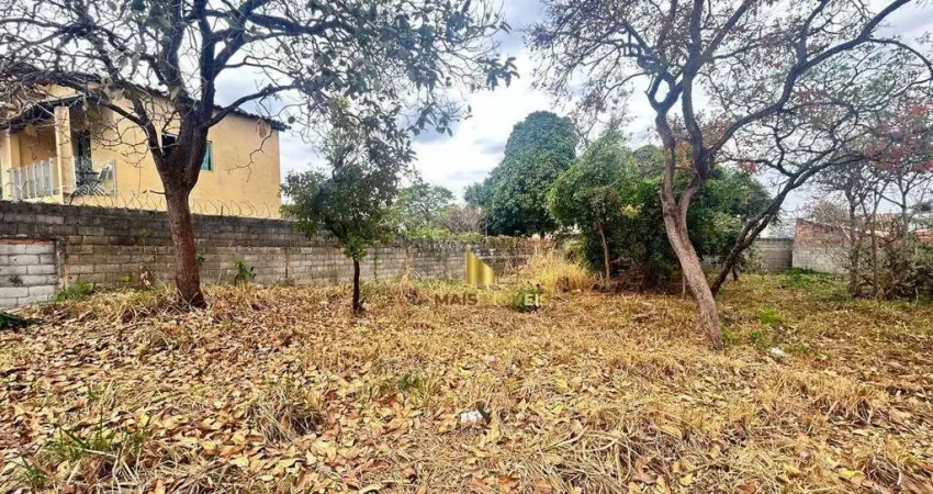 Terreno à venda na Alameda Agassiz Jardim, 17, Lundcéia, Lagoa Santa
