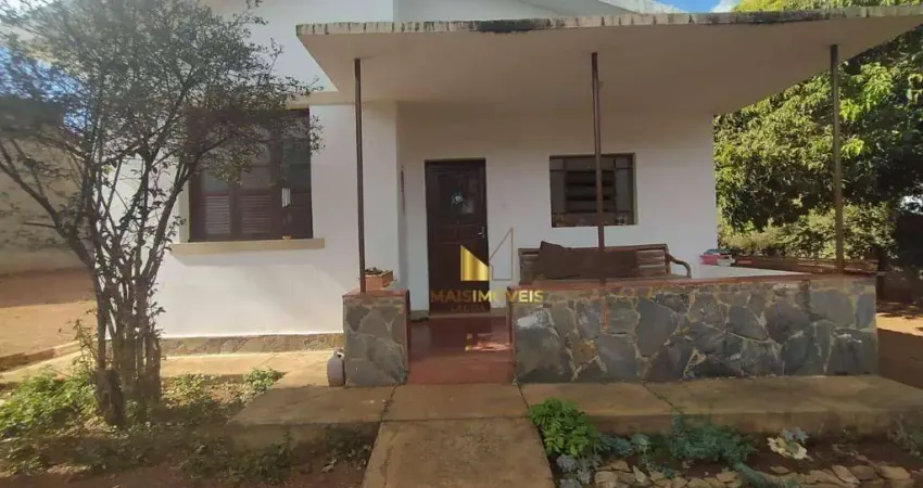 Casa com 2 quartos à venda na Rua Dezoito, 41, Centro, Lagoa Santa