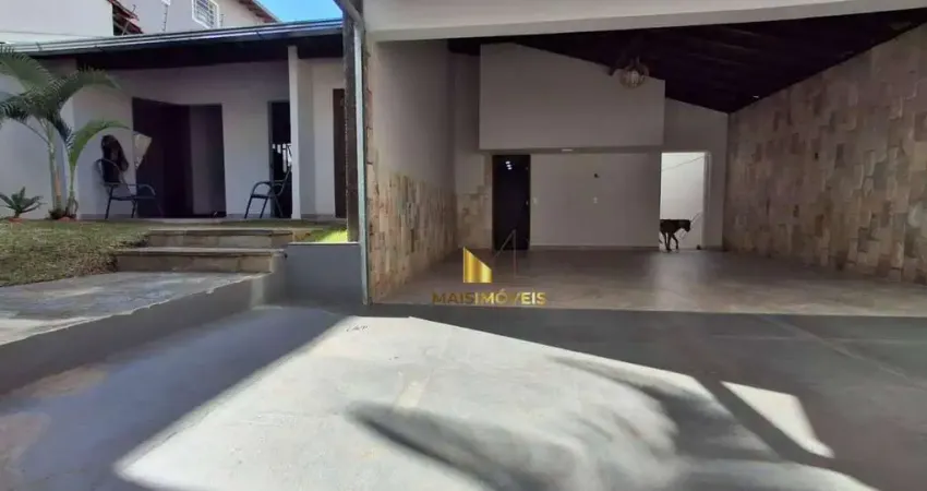 Casa com 3 quartos à venda na Rua Décio Salema, 30, Palmares, Belo Horizonte