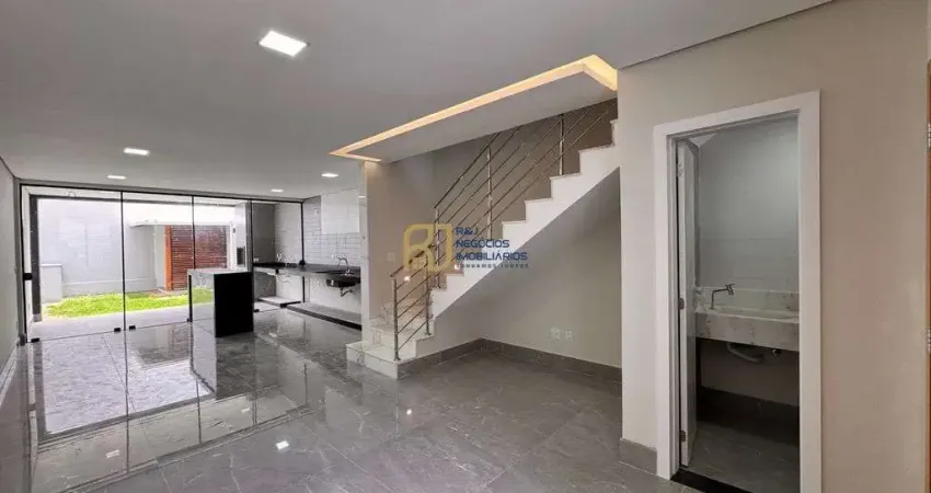 Casa geminada à venda - 3 quartos sendo 1 suíte - 3 vagas - 202m² - santa amélia