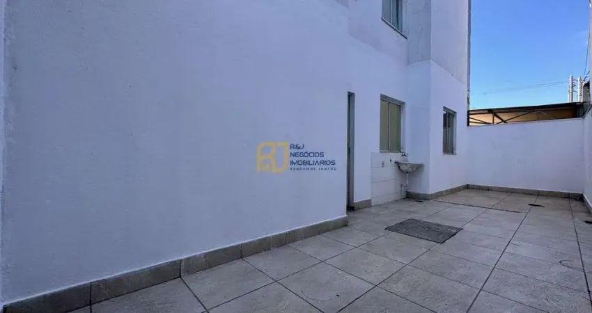 Área privativa à venda - 2 quartos - 1 vaga - ampla área externa - santa monica