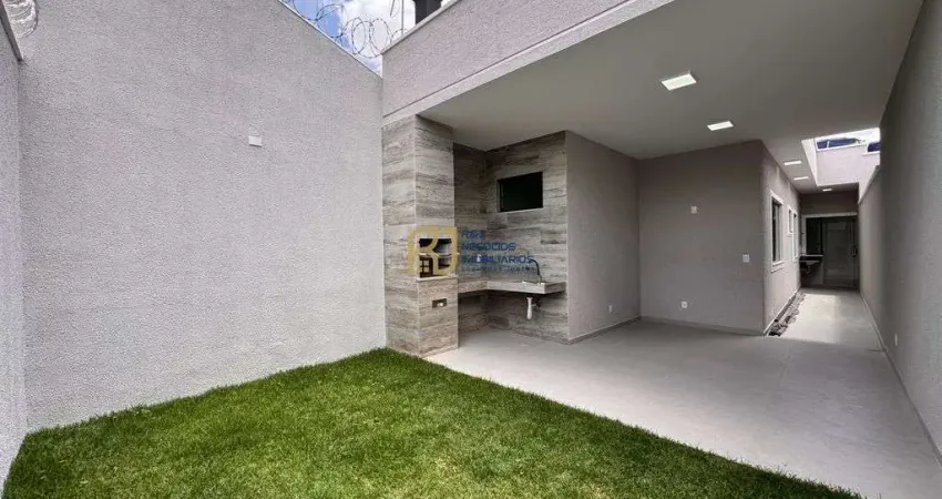 Casa linear à venda - 3 quartos 1 com suíte - 2 vagas -espaço gourmet - céu azul