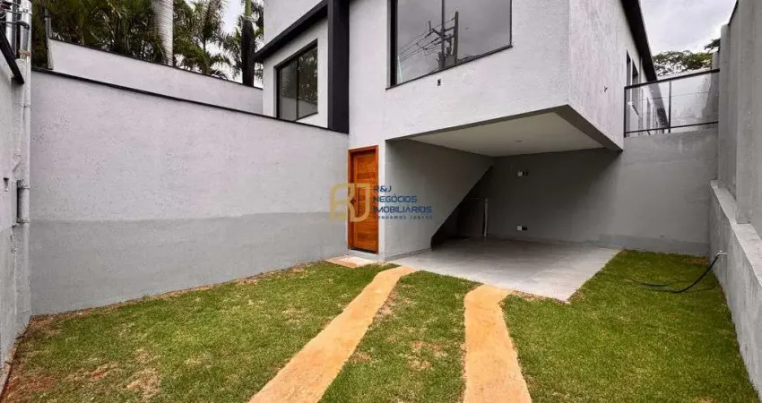 Casa geminada à venda - 180m² - 3 quartos sendo 1 suíte - 2 vagas - bairro trevo