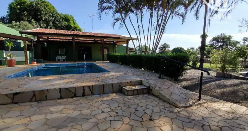 Chácara com 4 dormitórios à venda, 2000 m² por R$ 1.190.000,00 - Condomínio Ana Helena - Jaguariúna/SP