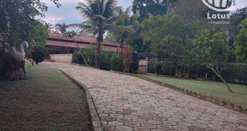 Chácara com 3 dormitórios à venda, 1106 m² por R$ 950.000,00 - Ana Helena - Jaguariúna/SP
