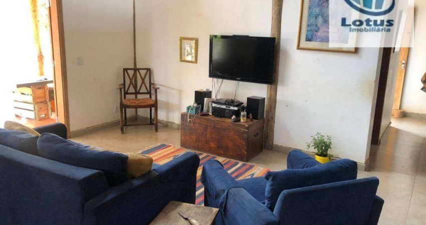 Chácara com 3 dormitórios à venda, 600 m² - Condomínio Ana Helena - Jaguariúna/SP