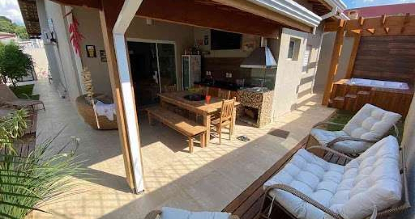 Casa com 3 dormitórios à venda, 130 m² - Condomínio Manaca - Jaguariúna/SP