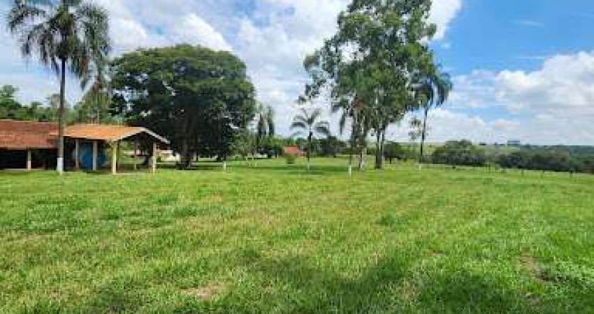 Fazenda com 3 dormitórios à venda, 24200 m² - Santa Rita Do Passa Quatro - Santa Rita do Passa Quatro/SP