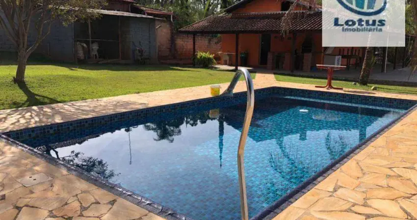 Chácara com 2 dormitórios à venda, 1100 m² - Bom Jardim - Jaguariúna/SP