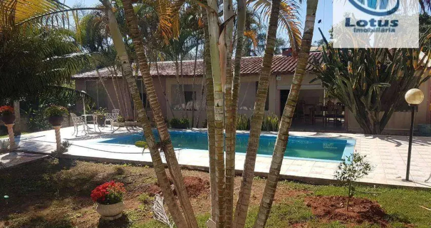 Chácara com 5 dormitórios à venda, 1182 m² por R$ 1.600.000,00 - Condomínio Ana Helena - Jaguariúna/SP