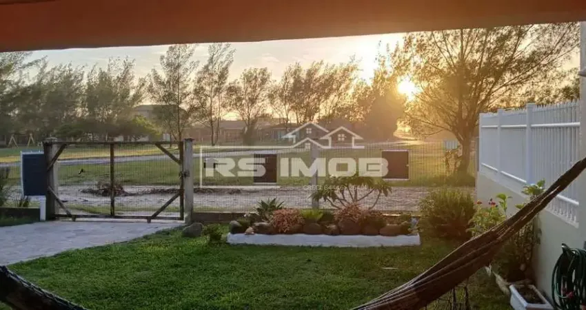 Casa com 2 quartos à venda no Centro, Imbé