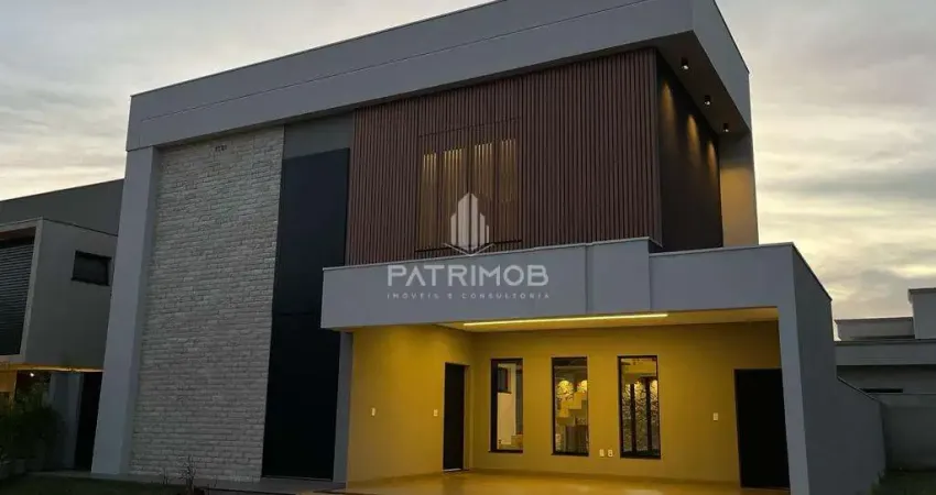 Lindo sobrado 4 suítes c/ planejados e piscina em condomínio alto do castelo.