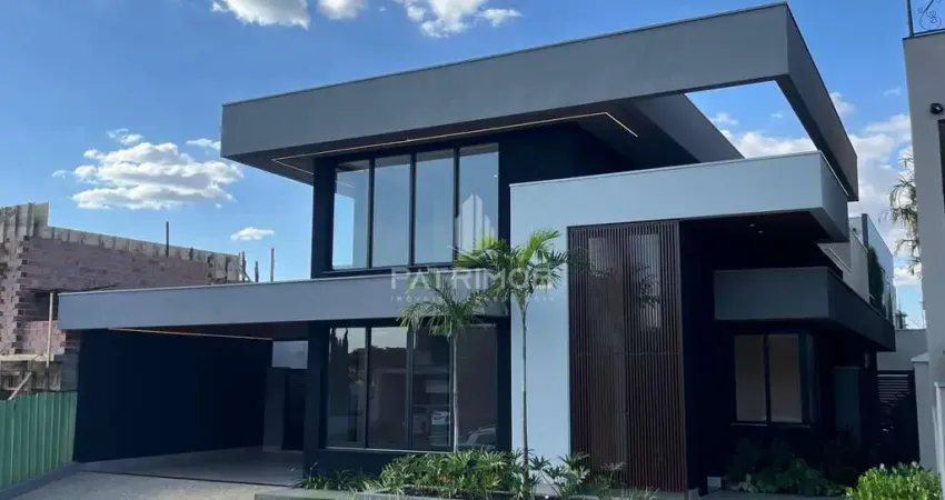 Casa térrea em condomínio com 03 suítes e piscina - em terras de siena