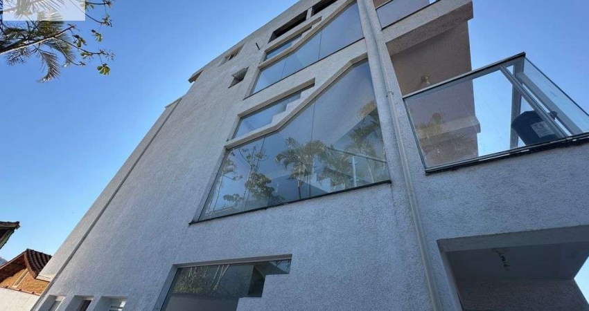 Oportunidade! Apto à venda,3 dorms a 20 metros da Praia do Sapê – Ubatuba
