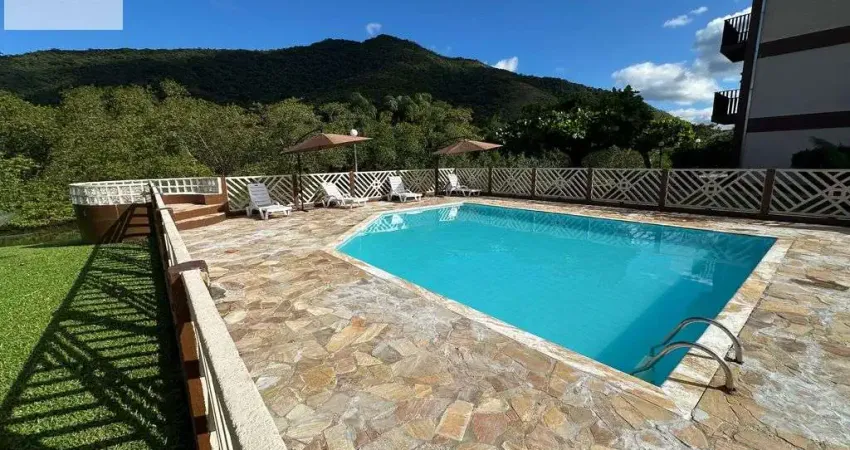 Apartamento à venda, com 01 dormitório - 500 m2 da praia da Maranduba