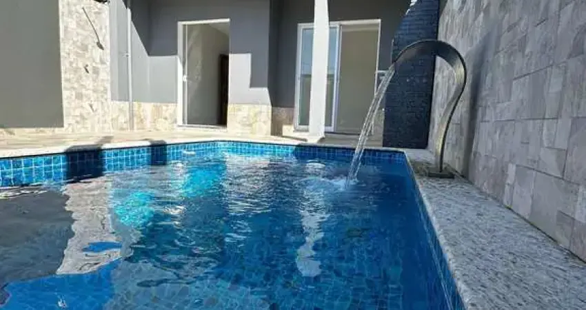 Casa à venda no bairro Parque Balneario Comodoro - Mongaguá/SP, lado praia
